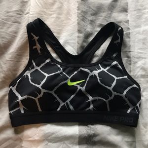Nike Pro sports bra